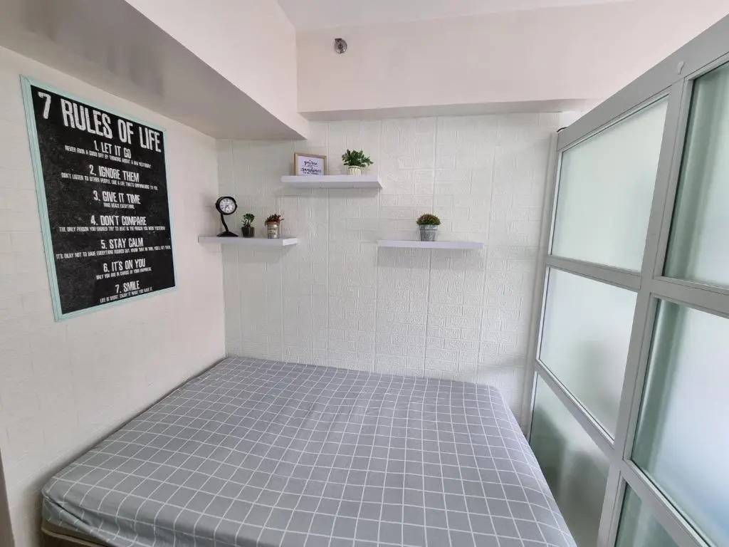 4 pax Tagaytay Prime Staycation WIFI NETFLIX and light cooking FREE VIEWDECK