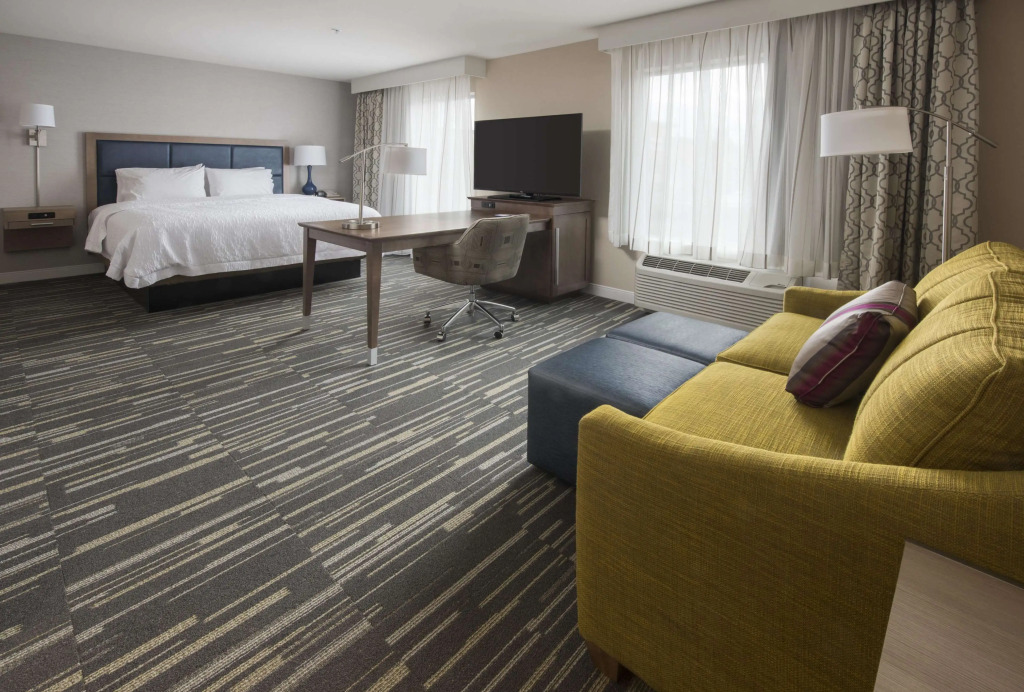 Hampton Inn & Suites Seattle/Redmond Wa