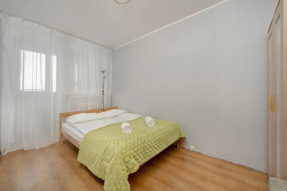 Apartment Close to the Park by Renters