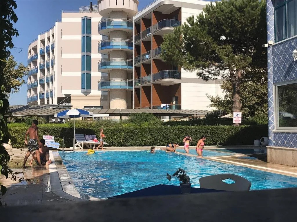 Art Beach Hotel