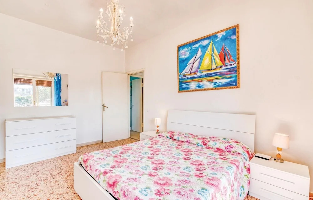 Nice Apartment in Follonica With 3 Bedrooms and Wifi