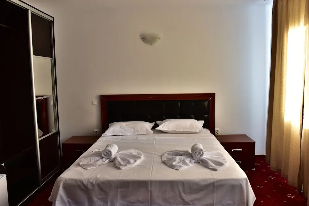 Hotel Ostrov