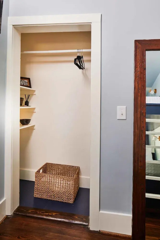 Apt1 Charles - Step-free Accessible Dog-friendly