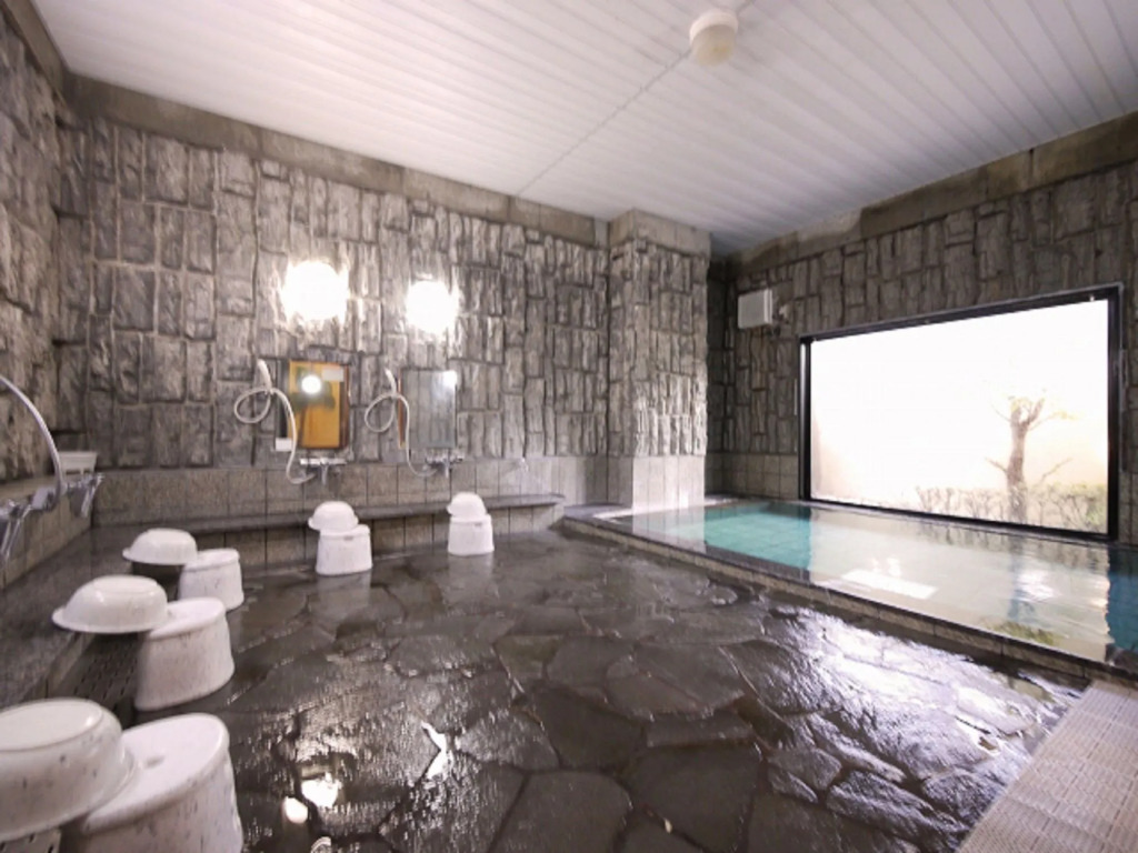 Hotel Route-Inn Shin-Shirakawa Eki Higashi