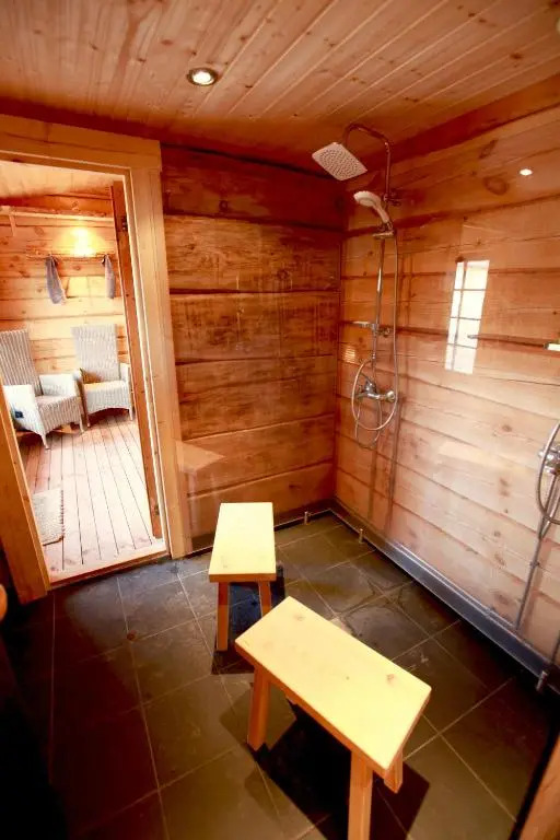 Metsara B & B