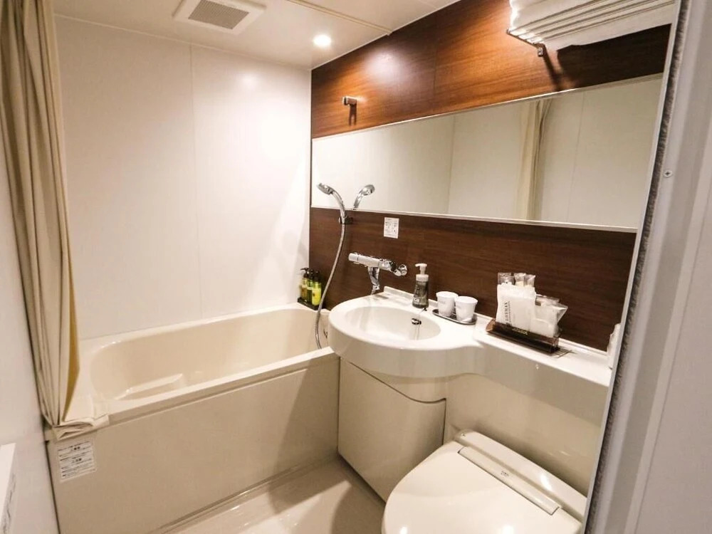 HOTEL LiVEMAX Fukuyama Ekimae