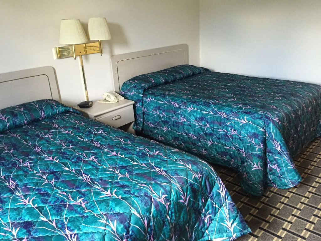 Regency Inn & Suites