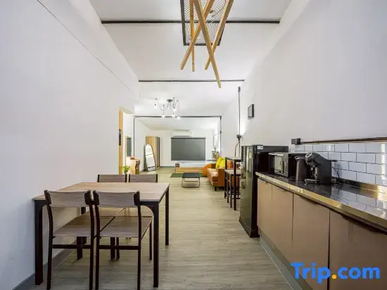 Oasis Suites Pattaya