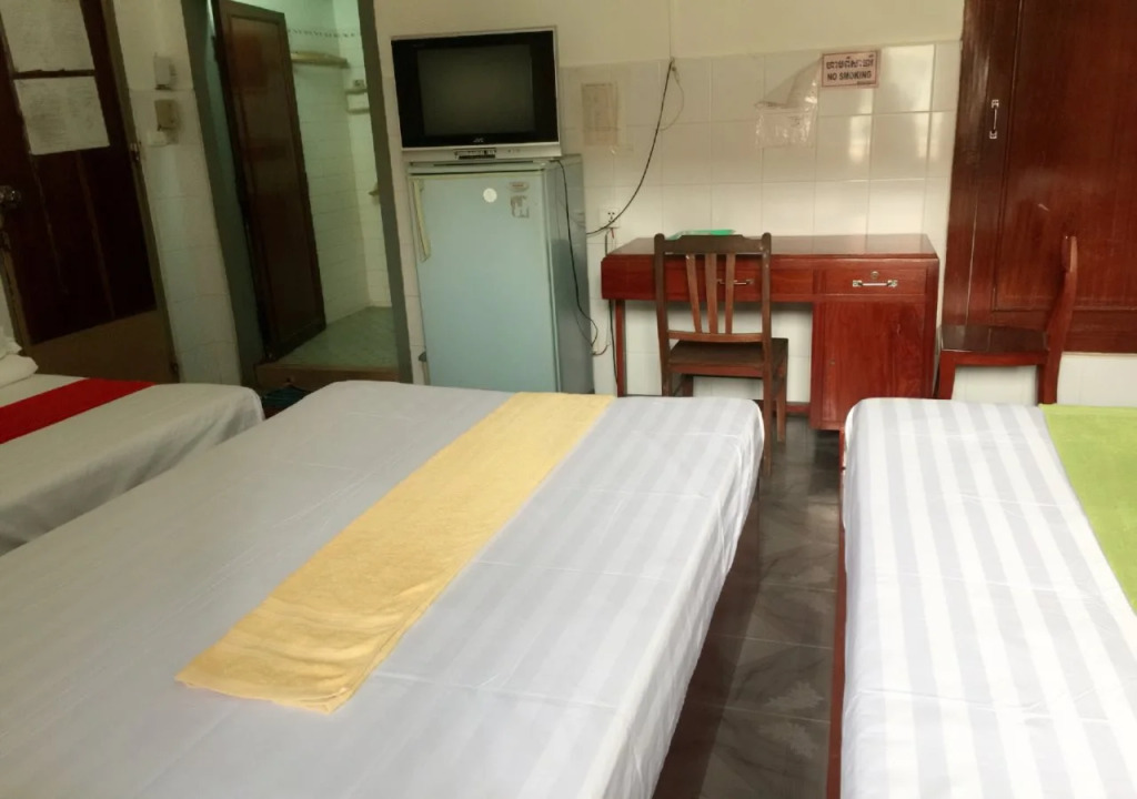 Chhaya Hotel