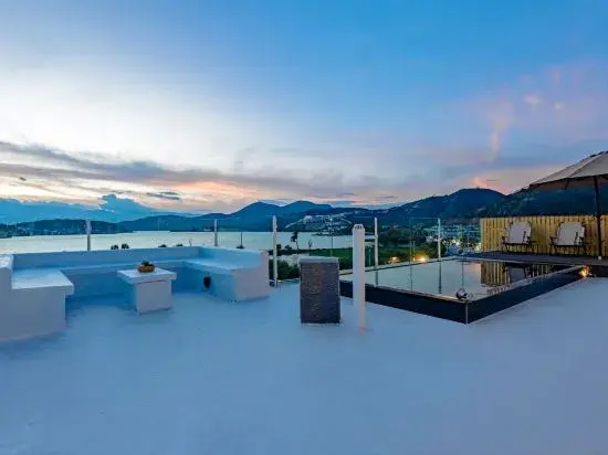 Yunlu Jingbo Sea View Resort Homestay