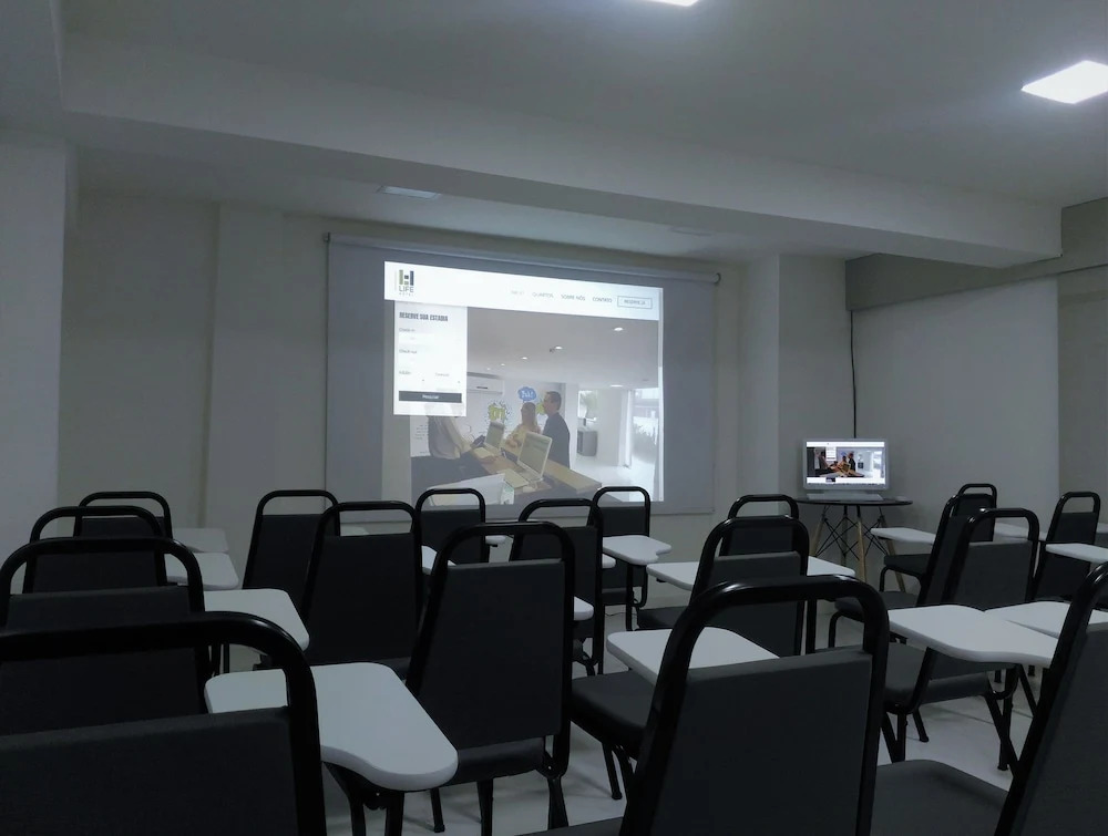 Life Hotel