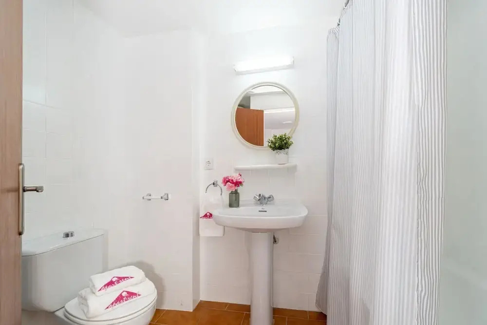 Apartment in Empuriabrava With Canal View