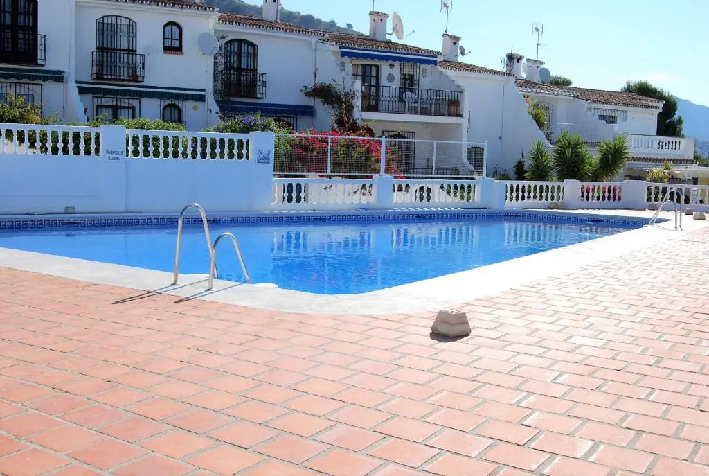 Los Cipreses 23 Apartments Casasol