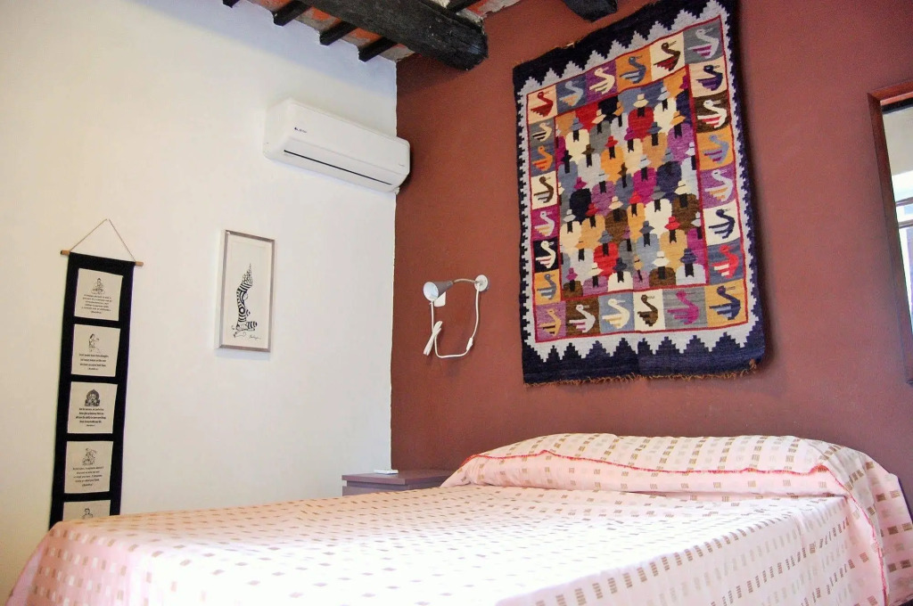Island Life Hostel