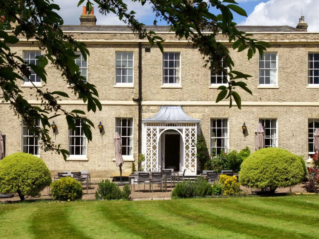 London Chigwell Prince Regent Hotel, BW Signature Collection