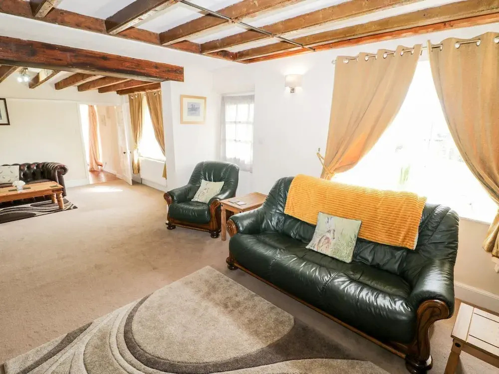 Woodlands Cottage