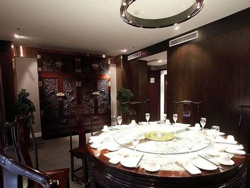 Tianjin Juchuan Lily Hotel