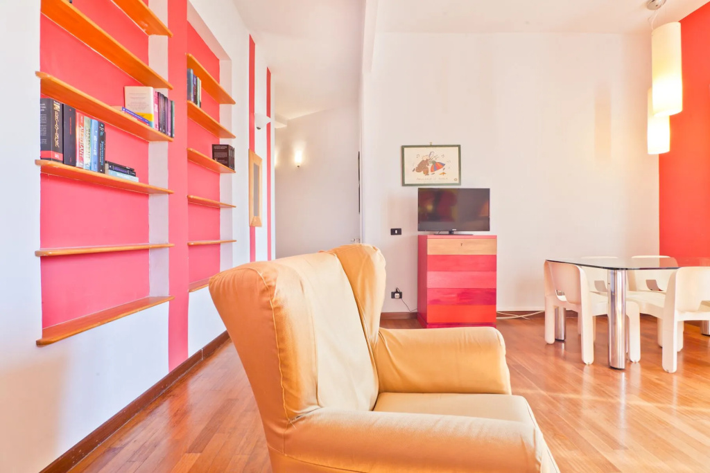 Paola Guest House