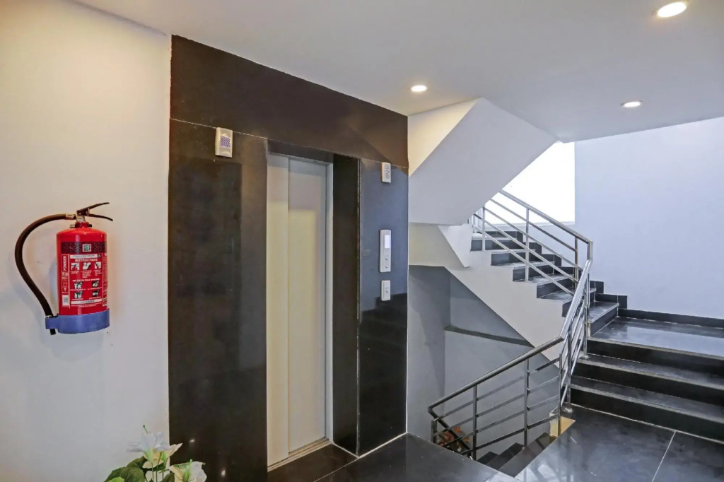 Townhouse Aerosky Grand Near Dwarka Sector 21 Metro Station