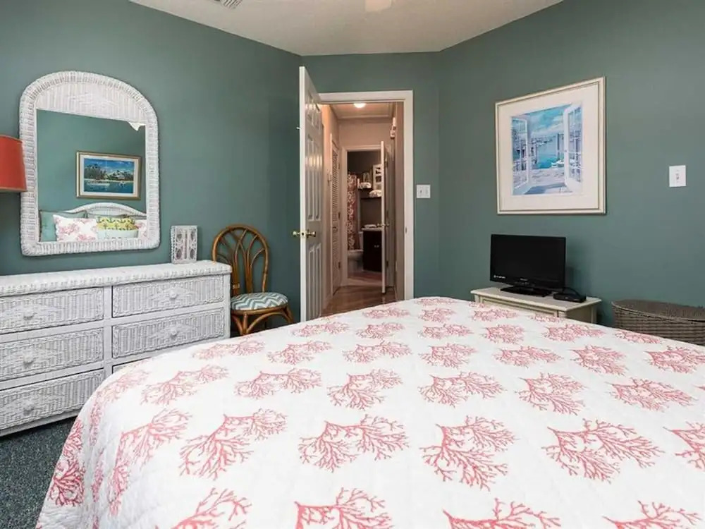 The Dugout by Meyer Vacation Rentals