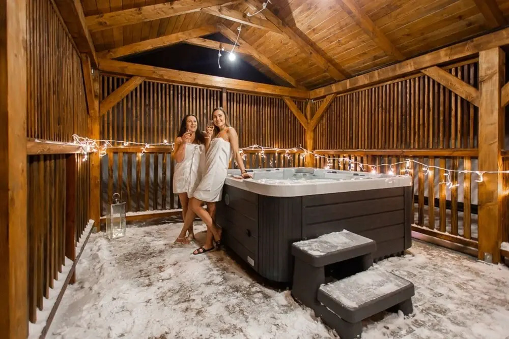 Mountain Stay With Hot Tub