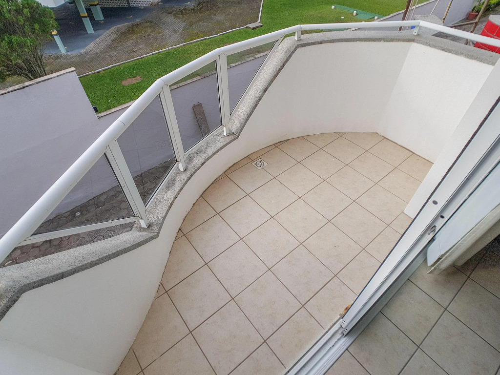 Flat Para 6 Pessoas Com Piscina Aquecida   Hb35f