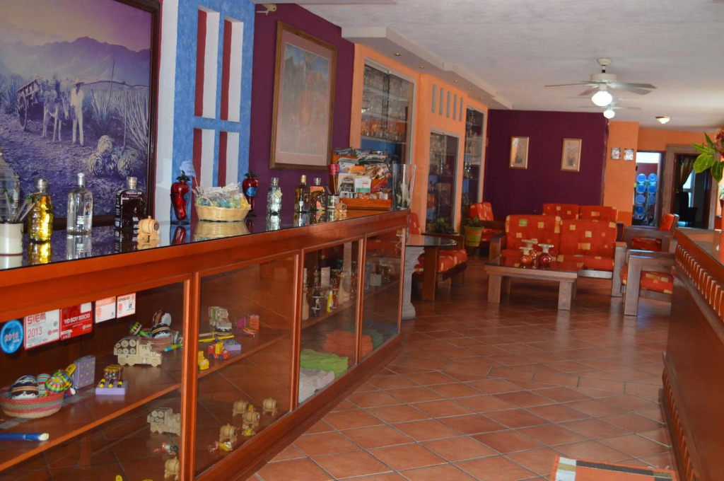 Hotel La Rienda Mision Tequillan