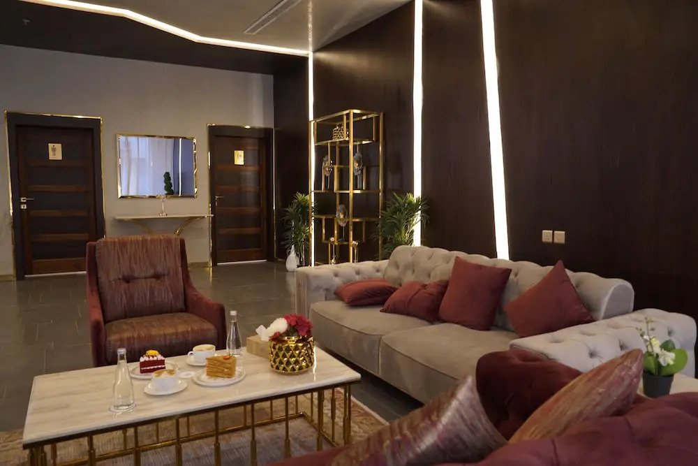 Crystal Blue Hotel