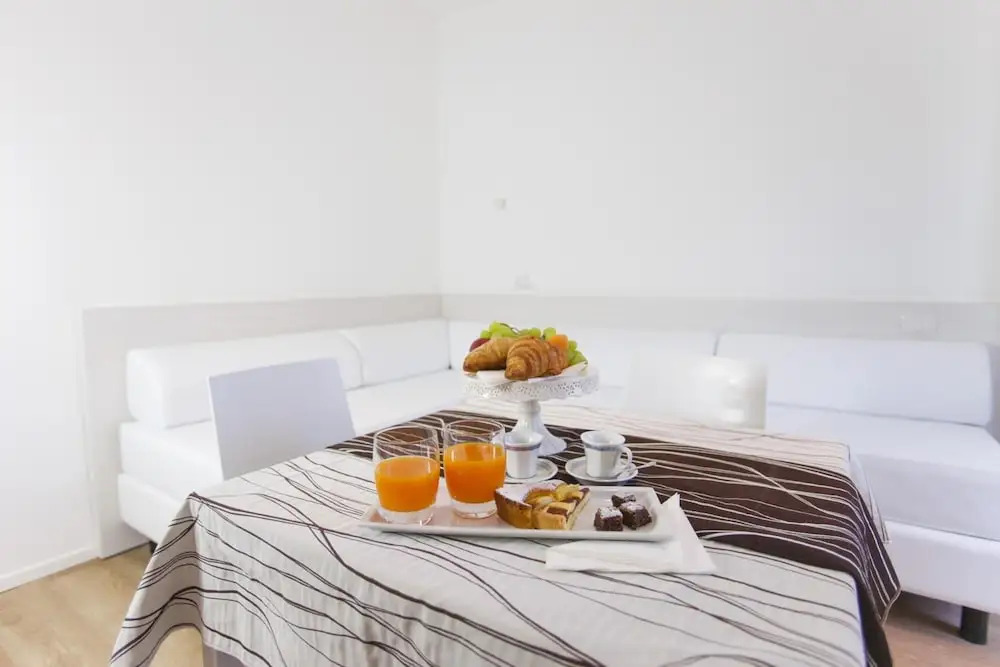 Hotel Houston Suites