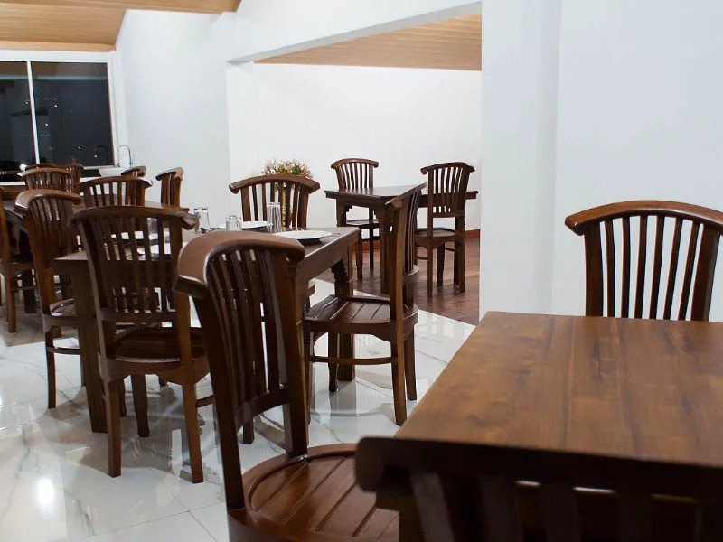 Thilina Hotel