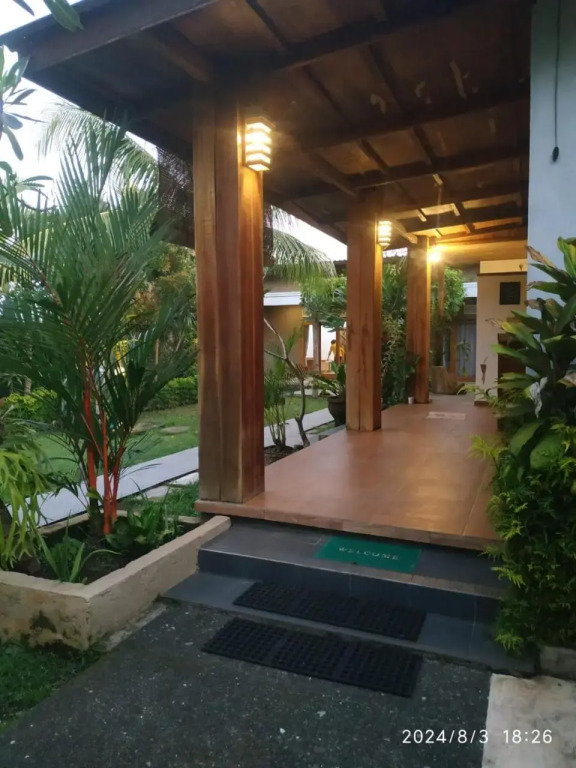 Surf Retreat Villa Sari Bali
