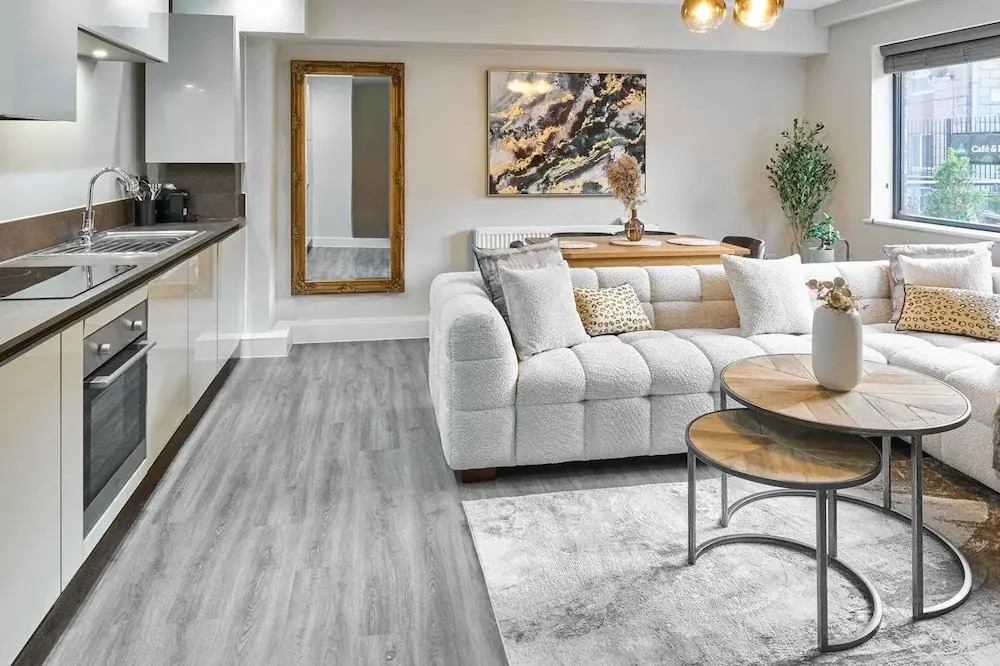 Host Stay Chic Townhouse by the Docks