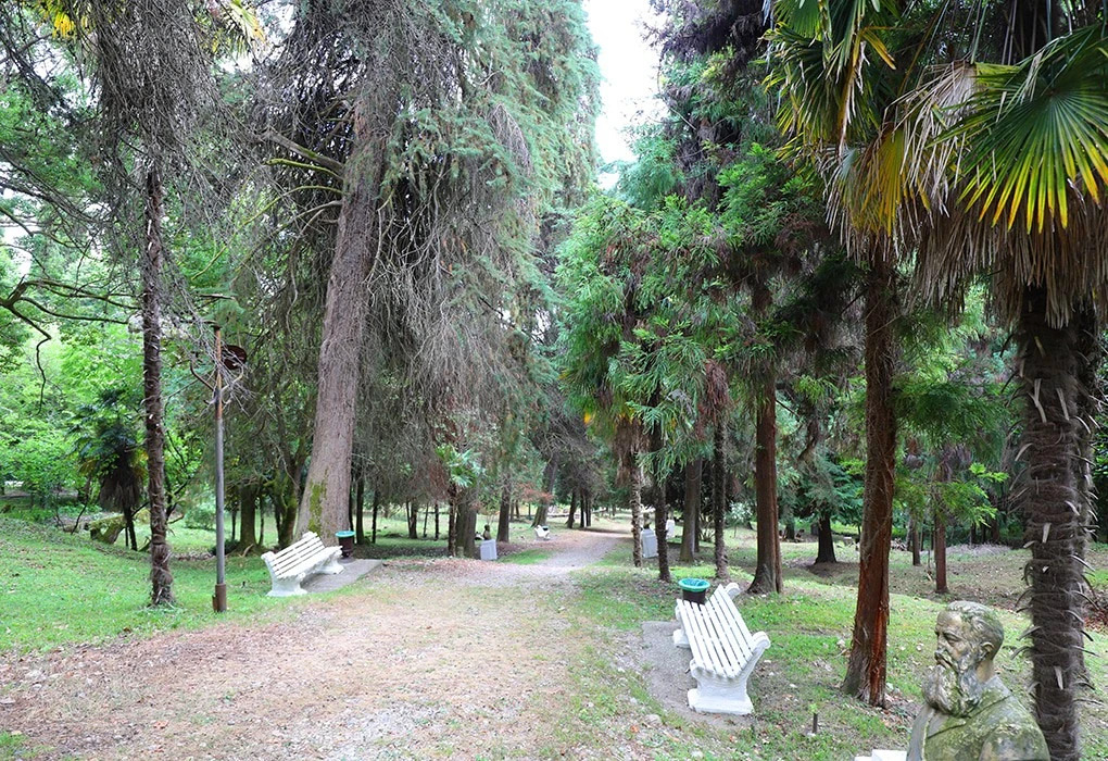 Zolotoy Bereg Hotel