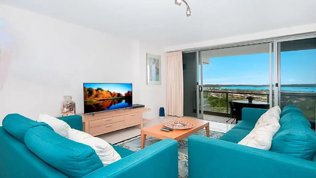 Grandview 307- Premium River and Ocean Views