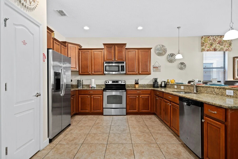 Tr_559r Champions Joy 9 Bedroom Home