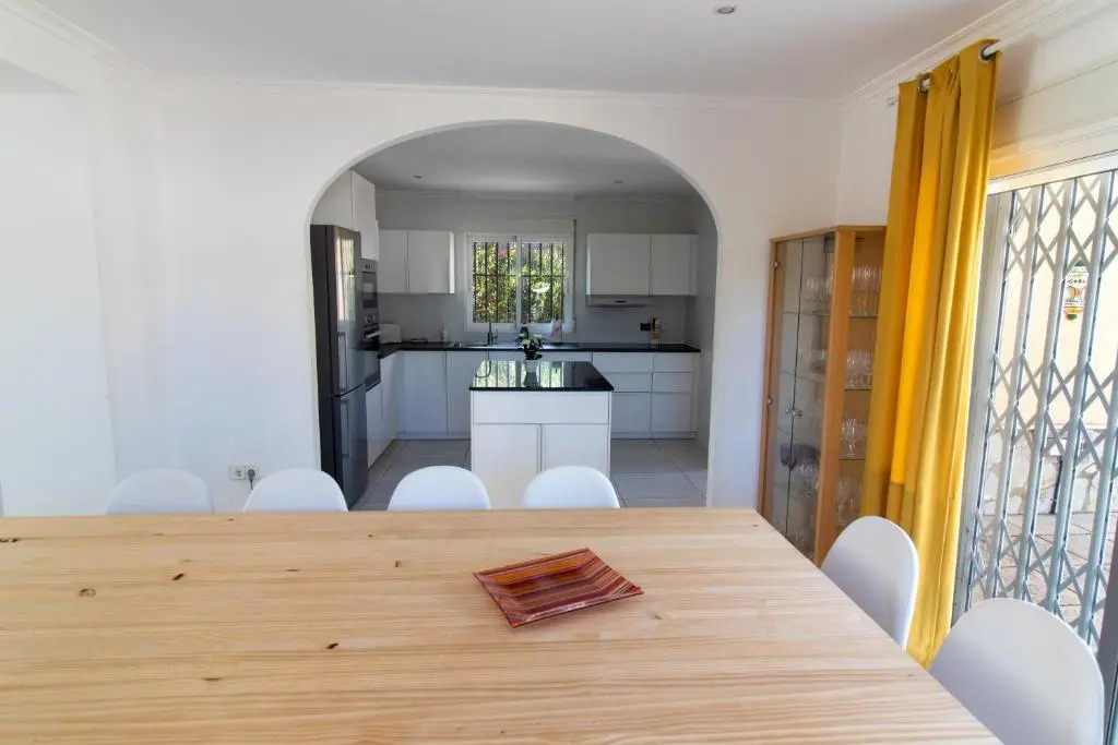 Villa Reyets 4 bed 3 bath Private Pool