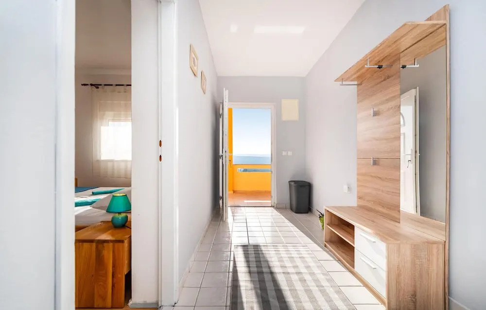 Beautiful Apartment in Rovanjska With 2 Bedrooms and Wifi