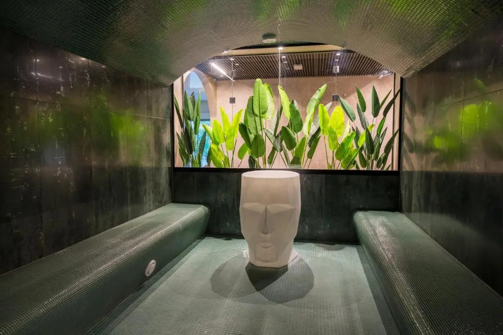 Ring SPA Hostel