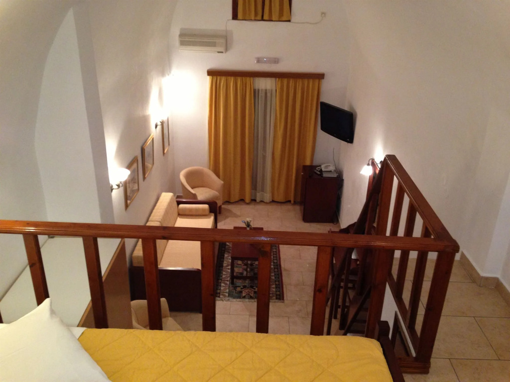 Hotel Mathios Village