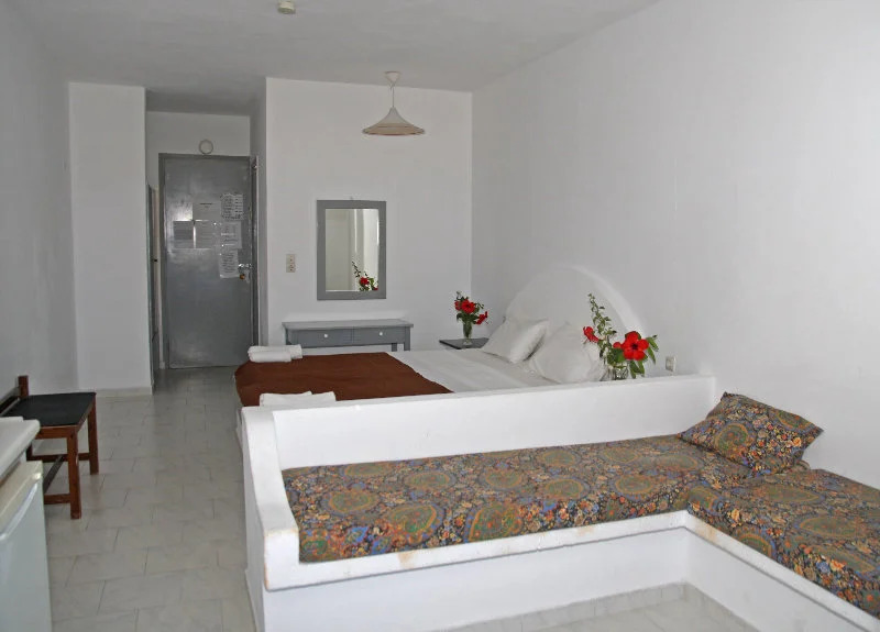 Kardamos Hotel