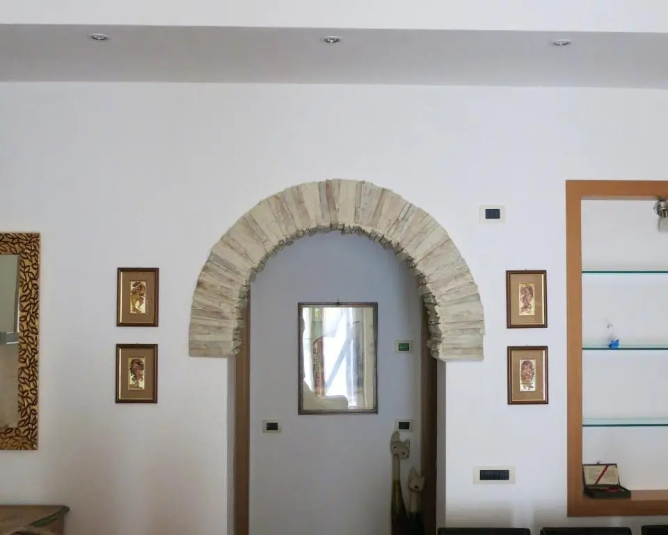 2 bedrooms appartement with city view furnished terrace and wifi at La Spezia 8 km away from the beach