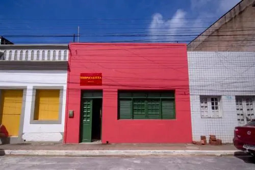Tropicalista Hostel