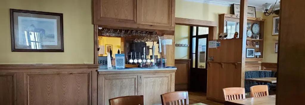 Greyhound Hotel