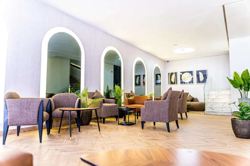 Hotel Les Ambassadeurs