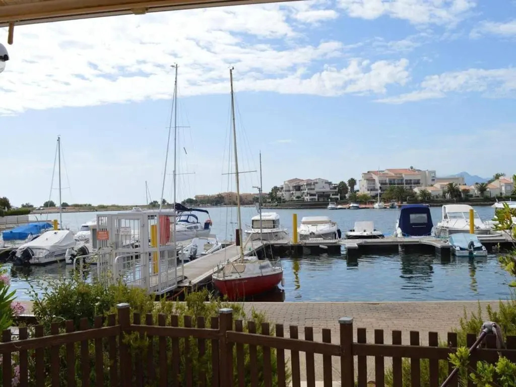 Appartement Saint-Cyprien, 1 pièce, 4 personnes - FR-1-225D-434