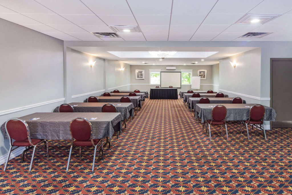 Travelodge by Wyndham Miramichi New Brunswick
