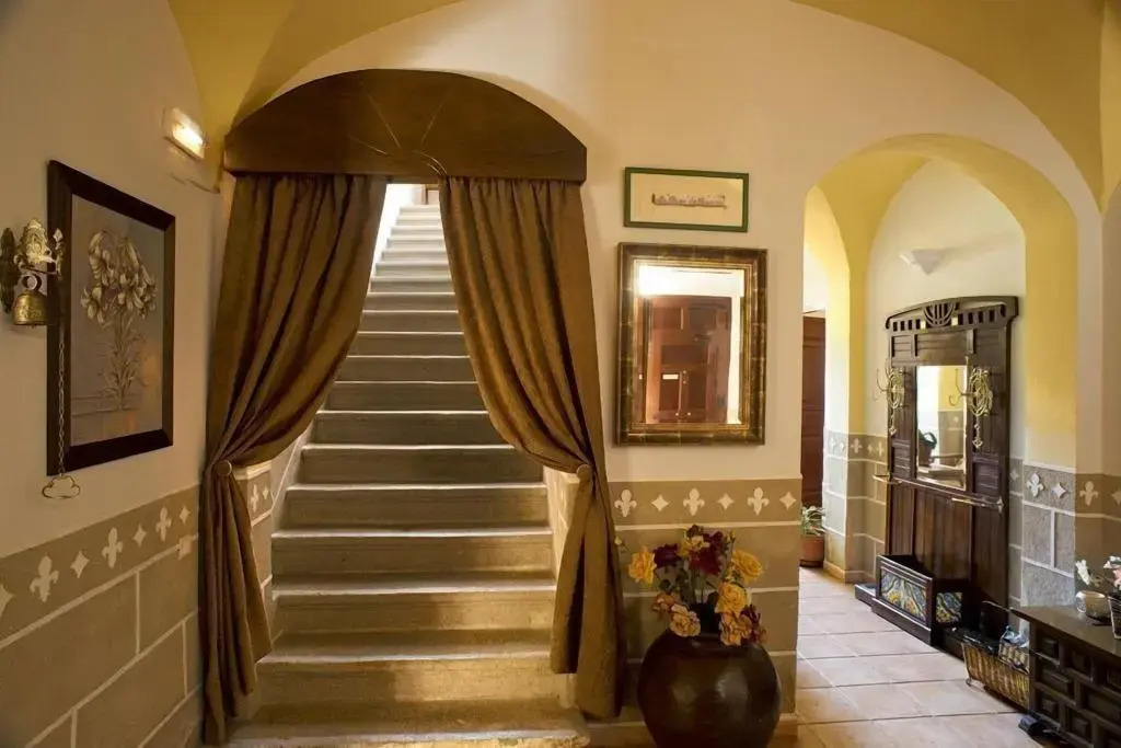 Hotel Rural La Casa De Pasarón