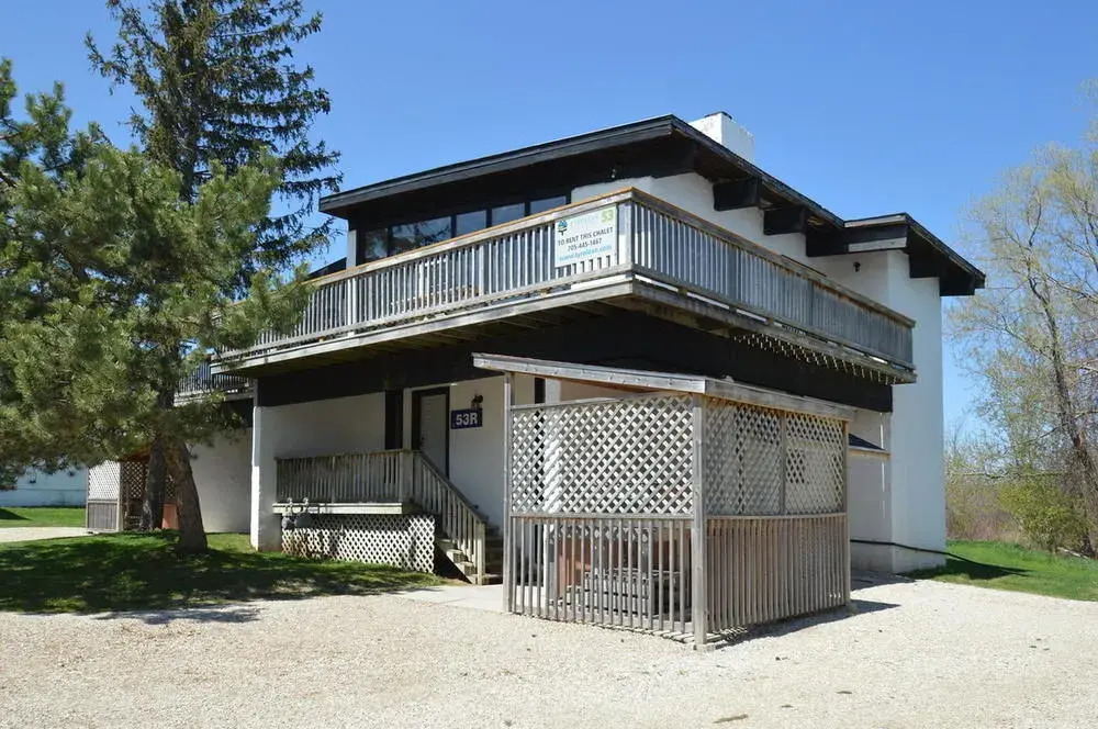 6 Bed Blue Mountain Chalets