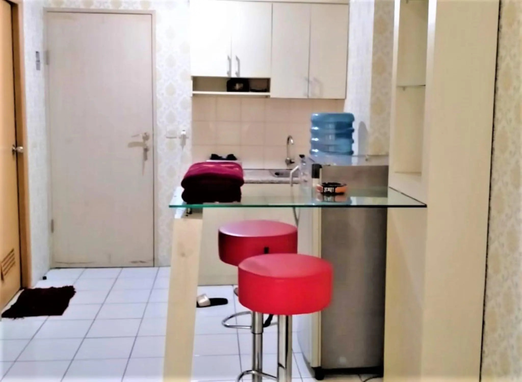 Three "D" Room Rent Apartment