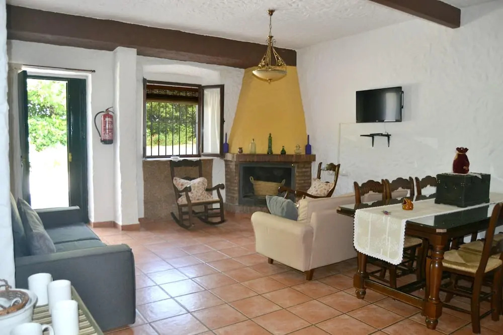 House With 4 Bedrooms in El Bosque, With Wonderful Mountain View and Wifi